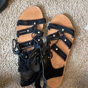 Black sandals